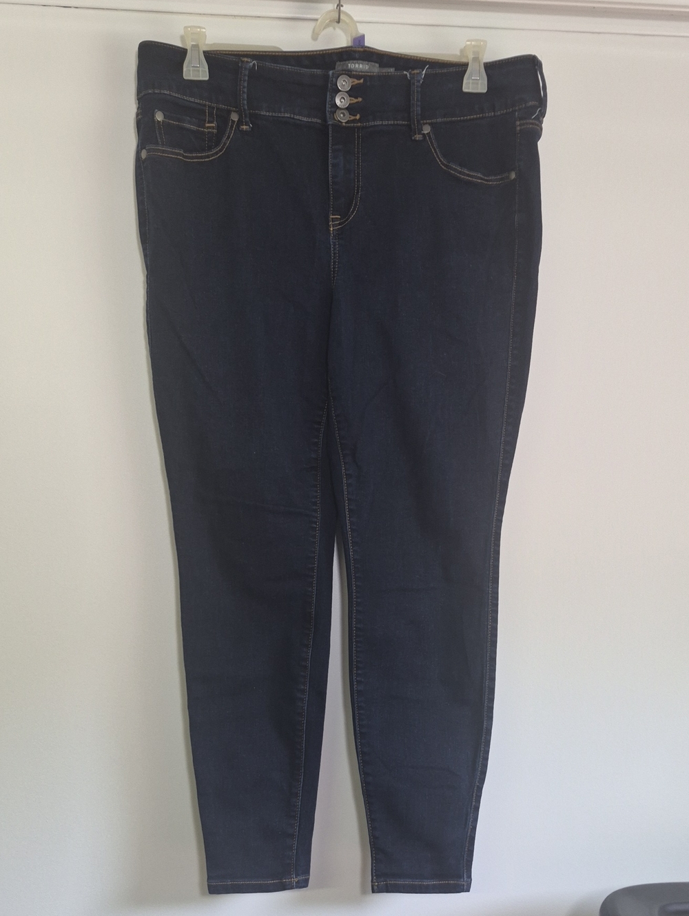 Torrid Dark Blue Women's Skinny Jegging Jeans SZ 18